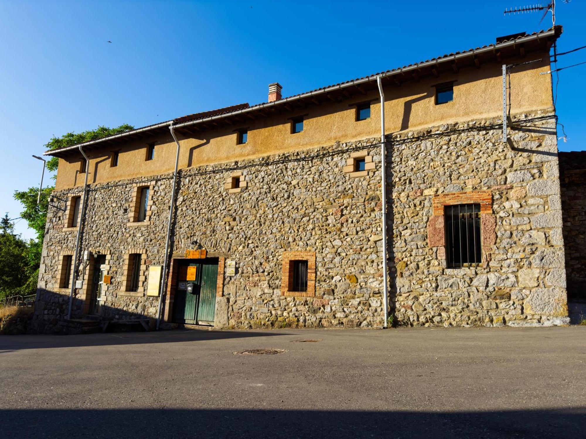 Albergue Valle De Arbas Кубильяс-де-Арбас Экстерьер фото