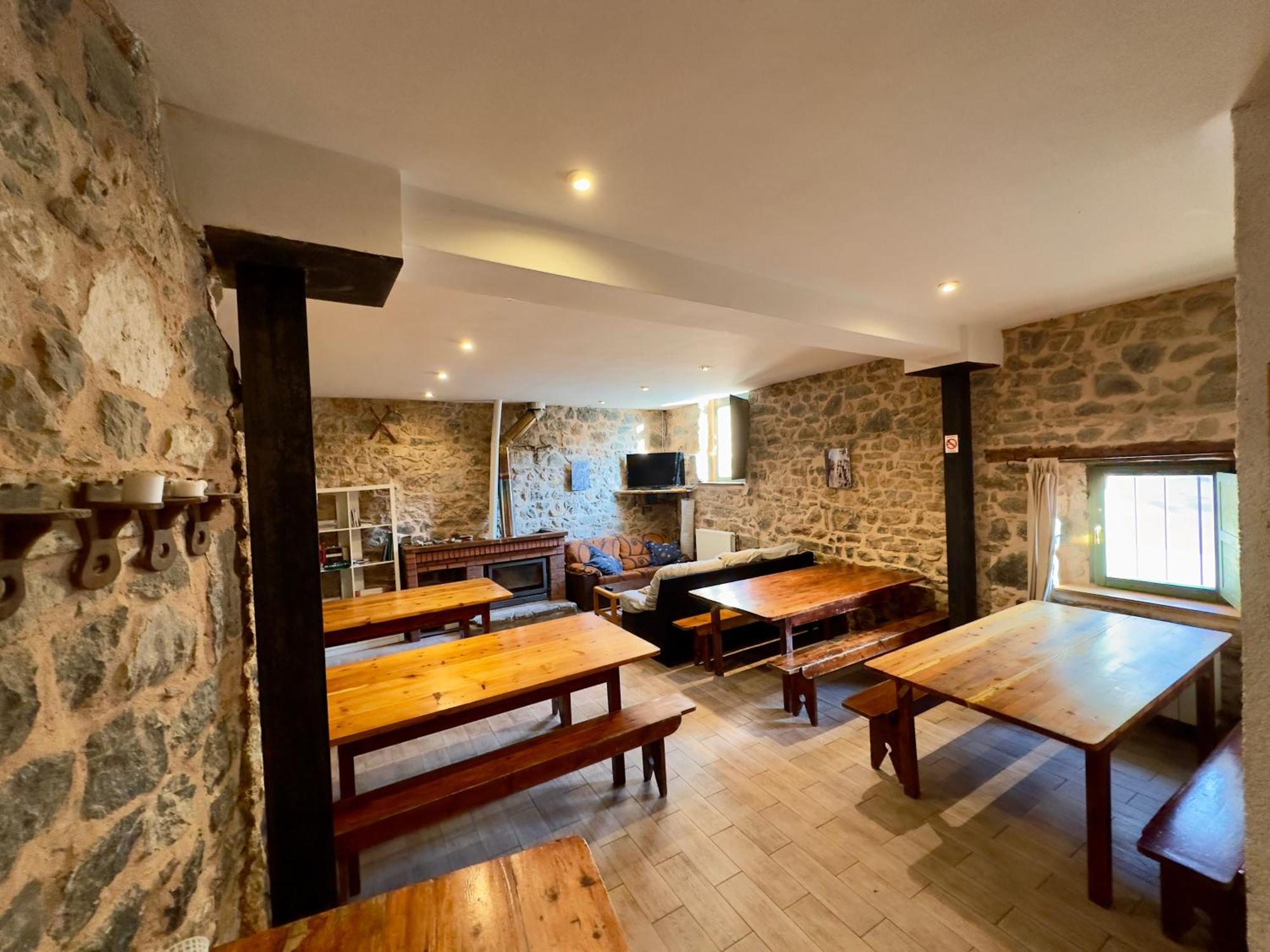 Albergue Valle De Arbas Кубильяс-де-Арбас Экстерьер фото